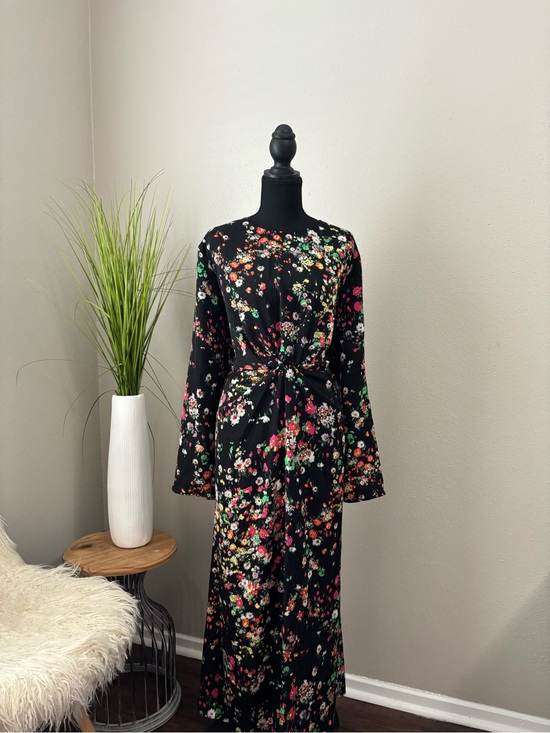 H&M Dresses & Skirts - H&M Black Maxi Dress with Multicolor Floral Print and Front Knot